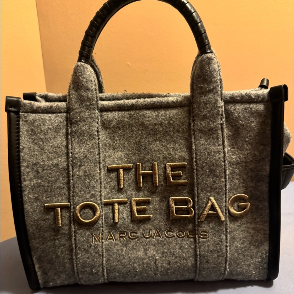 Marc Jacobs Gray and Black Tote Bag with Gold Accents